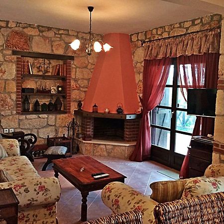 וורוורו Stone Villa Rokosini מראה חיצוני תמונה